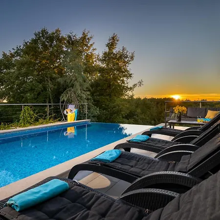 Storia By Istrialux