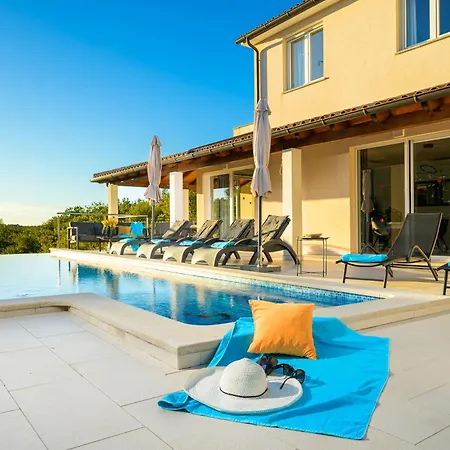 Storia By Istrialux ヴィラ