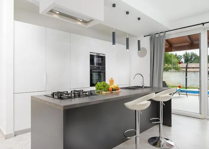 Storia By Istrialux * Kringa