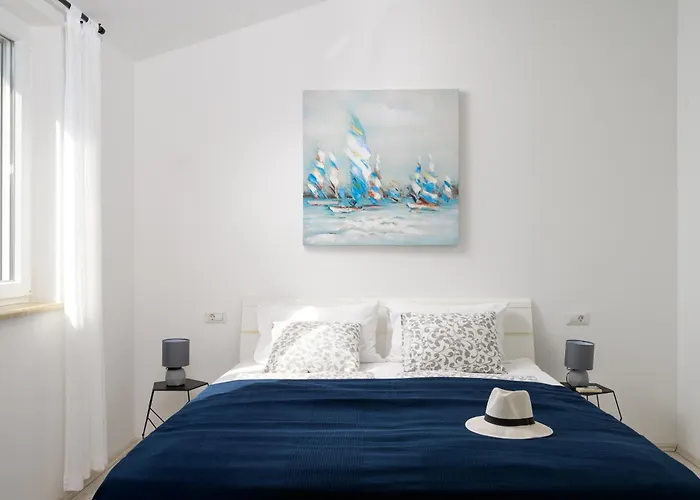 Storia By Istrialux *