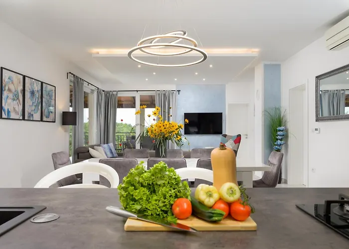 Villa Storia By Istrialux Kringa