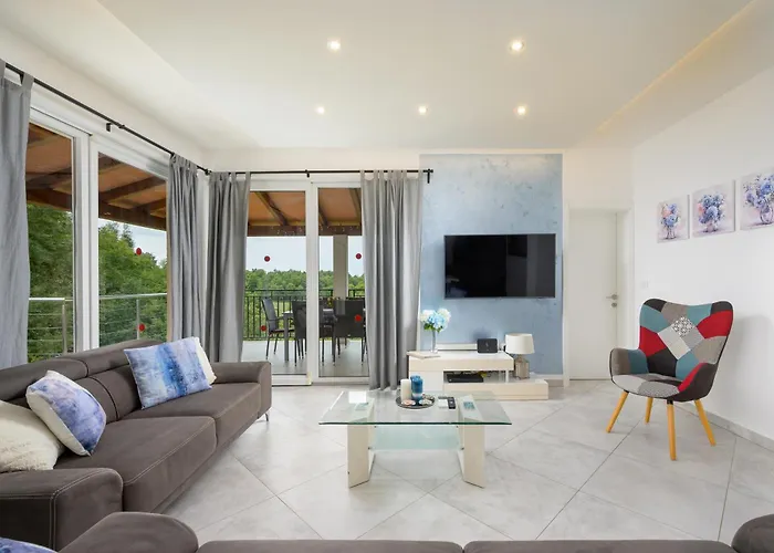 Villa Storia By Istrialux Kringa